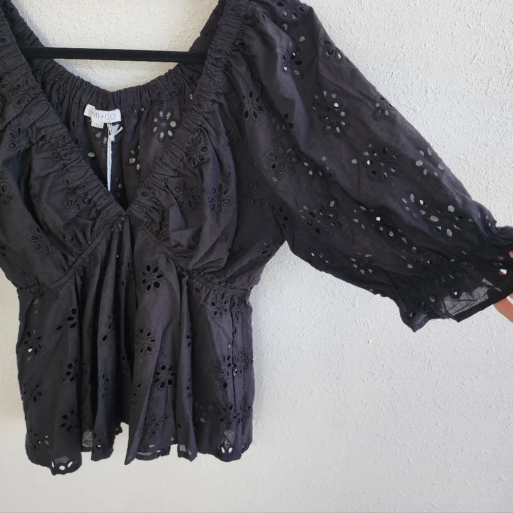 Aemi + Co NWT Black Eyelet Embroidered Women's V Neck Top Sz Large - Picture 4 of 5